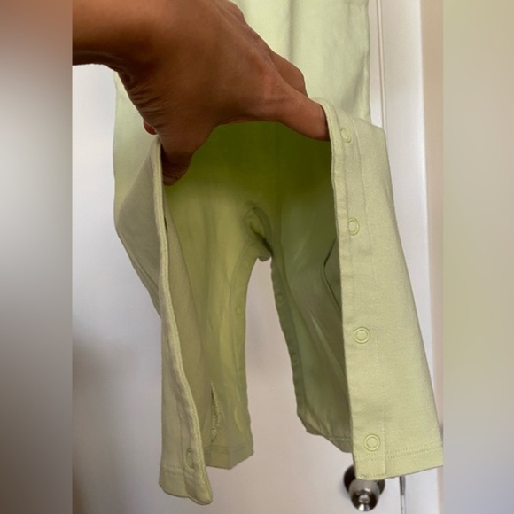 Janie and Jack Layette Long Sleeve One-Piece with Sheep Size 12-18M - Picture 7 of 8